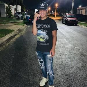 Meet your Posher, Jose